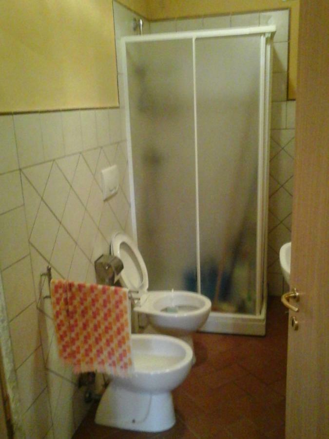 Casa Agostini Lägenhet Lari Exteriör bild